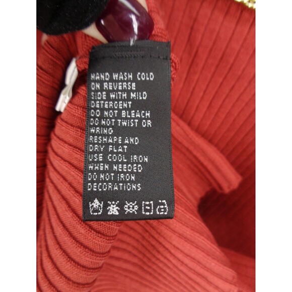 August Silk Ribbed Knit Sweater Top Size XL Embellished Neck New - Picture 8 of 8